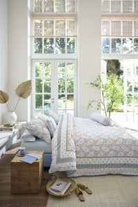 Pip Studio Quilt Kairi Bloom Quilt Light Blue