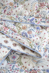 Pip Studio Quilt Kairi Bloom Quilt Light Blue