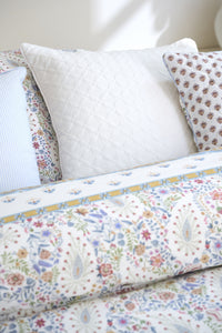 Pip Studio Quilt Kairi Bloom Quilt Light Blue