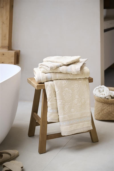 Pip Studio Douchehanddoek Jasmin Jacquard Sand