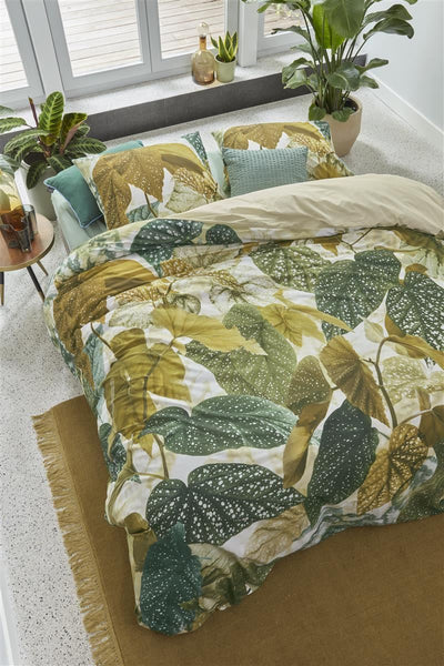 BeddingHouse Dekbedovertrek Begonia Olive Green