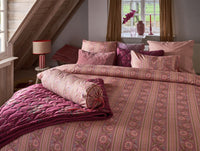 Pip Studio Quilt Mumbai Morning Velvet Donker roze
