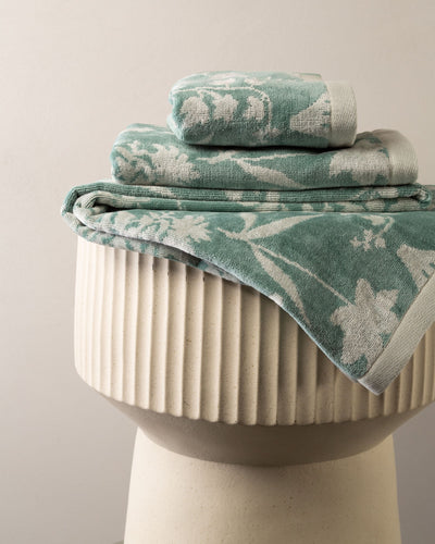 Essenza Handdoek Maribel Surf green